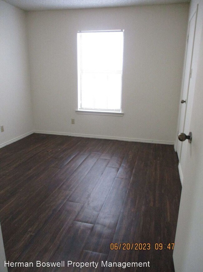 Foto del edificio - 2 br, 1 bath House - 1741 Crest Grove Dr