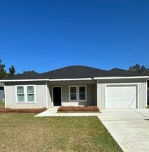 Building Photo - 915 E 38th St