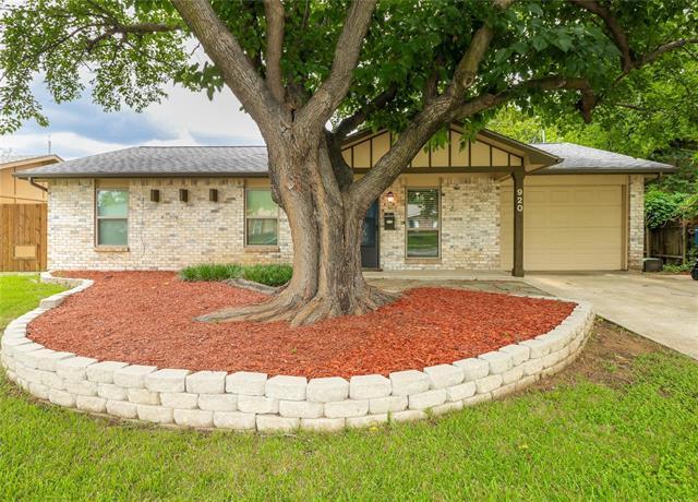 Foto principal - 920 Ashwood Dr