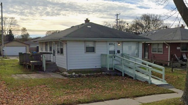 Building Photo - 7321 W Florist Ave