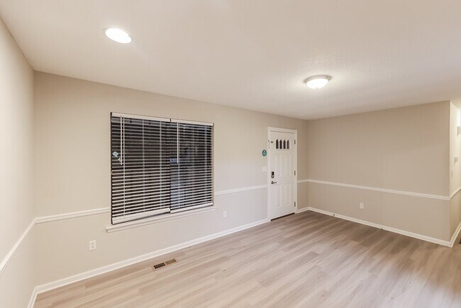 Building Photo - 5808 Christon Cir