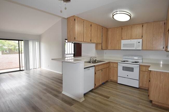 Building Photo - Mountain Vista Apartments