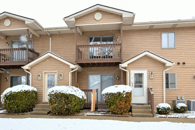 Building Photo - 217 Franklin St