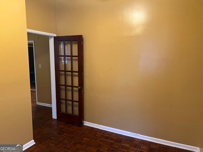 Foto del edificio - 2011 Albany St