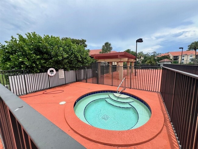 Building Photo - 5861 Riverside Dr