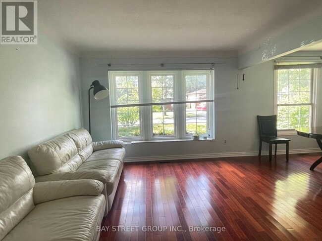 Building Photo - 8159 Niven St