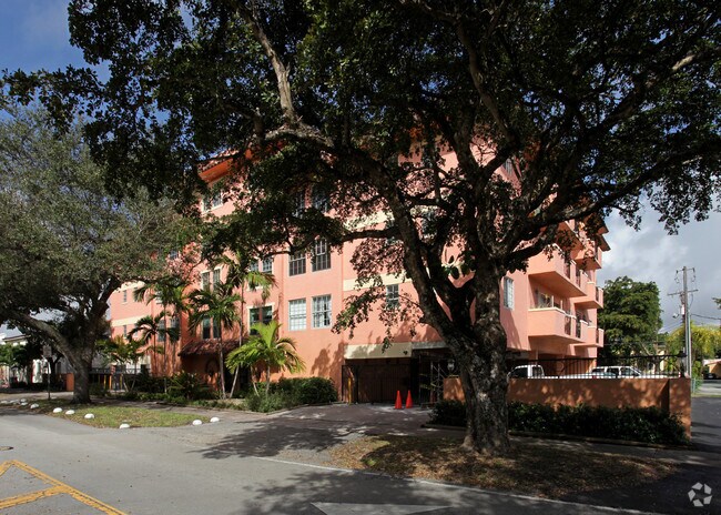 Foto del edificio - Anastasia Royal Condominiums