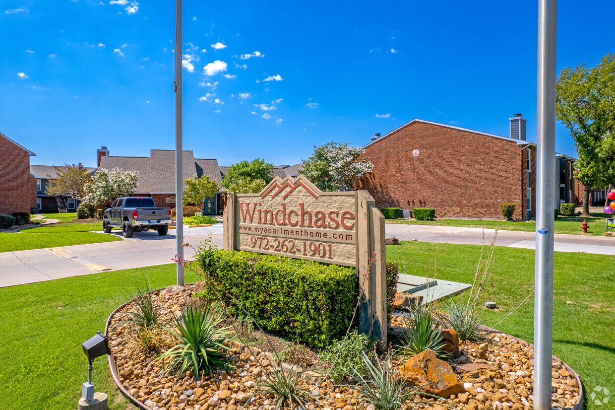 Windchase Apts