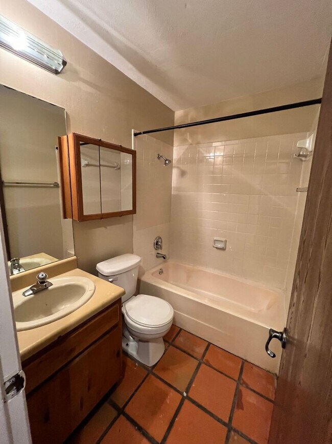 Building Photo - 4402 Limewood Ct