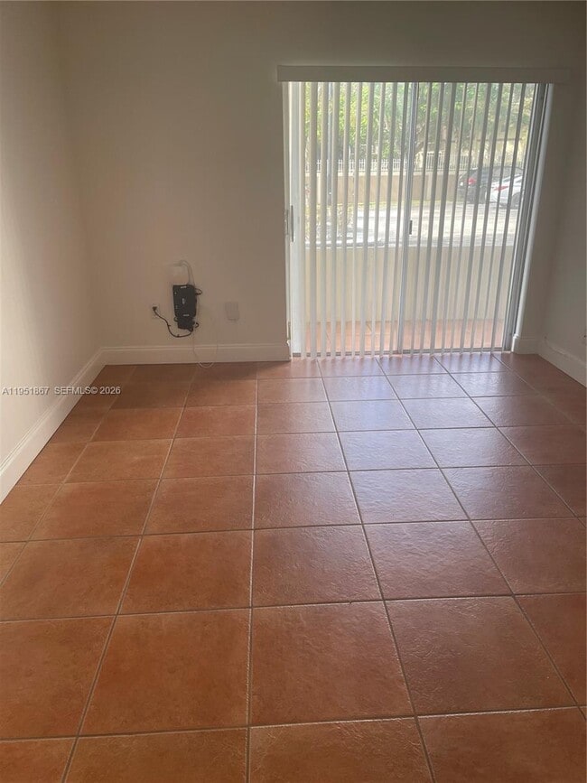 Foto del edificio - 7785 SW 86th St