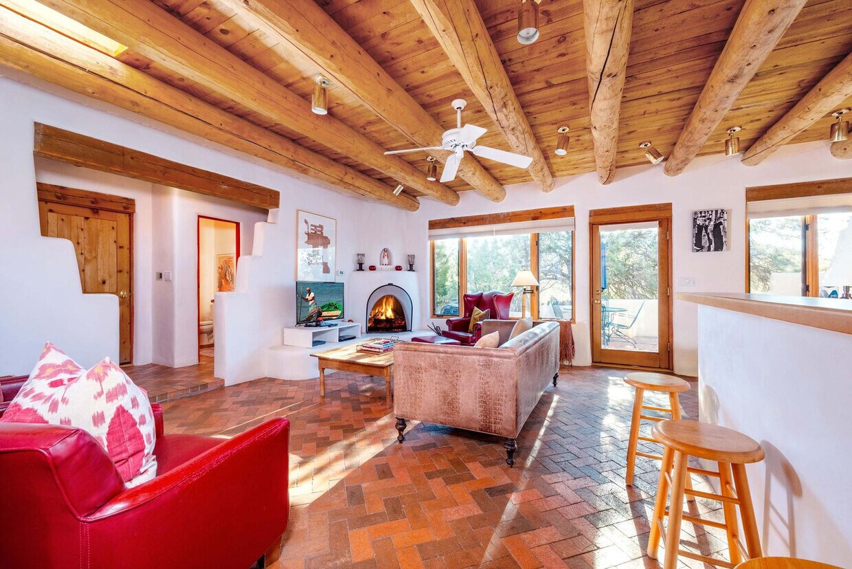 Foto principal - 1015 Foothills Trail