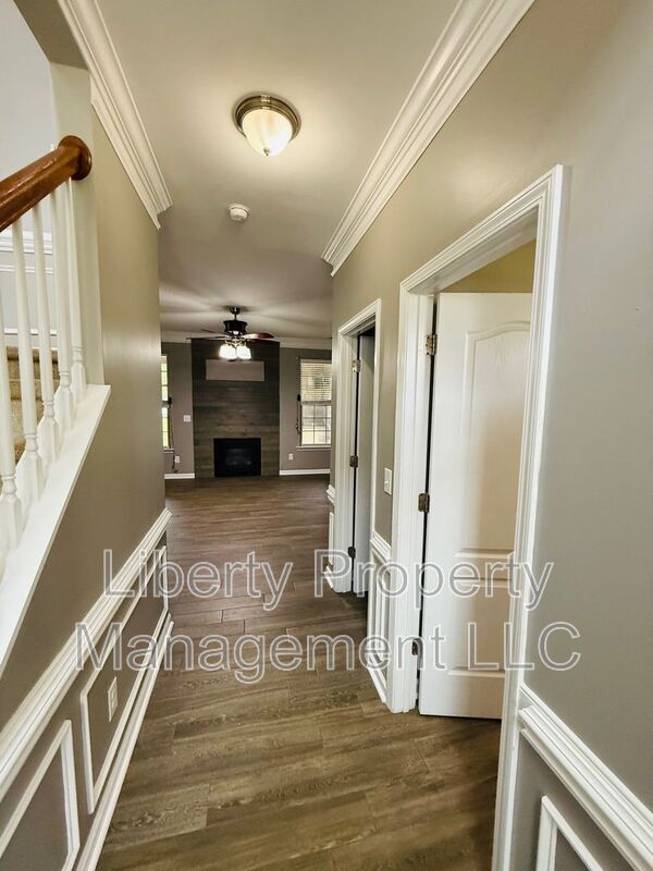 Foto del edificio - 103 River Oak St