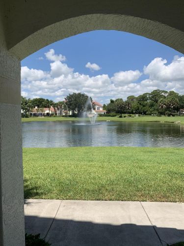 Building Photo - 210 SE Kitching Cir