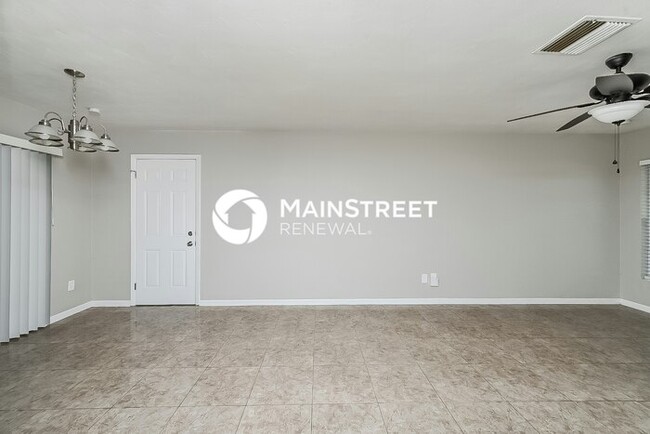 Foto del edificio - 518 N Duncan Ave
