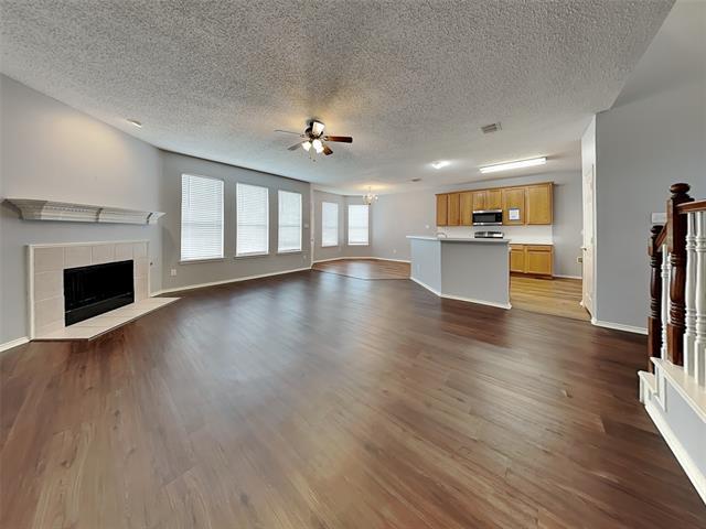 Building Photo - 5405 Alazan Bay Dr