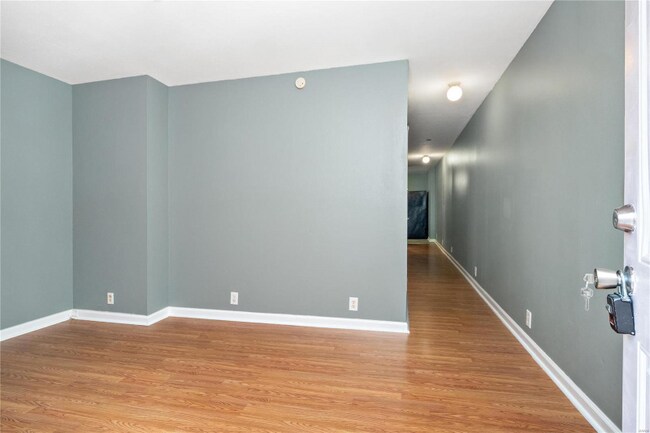 Building Photo - 2228 Osage St
