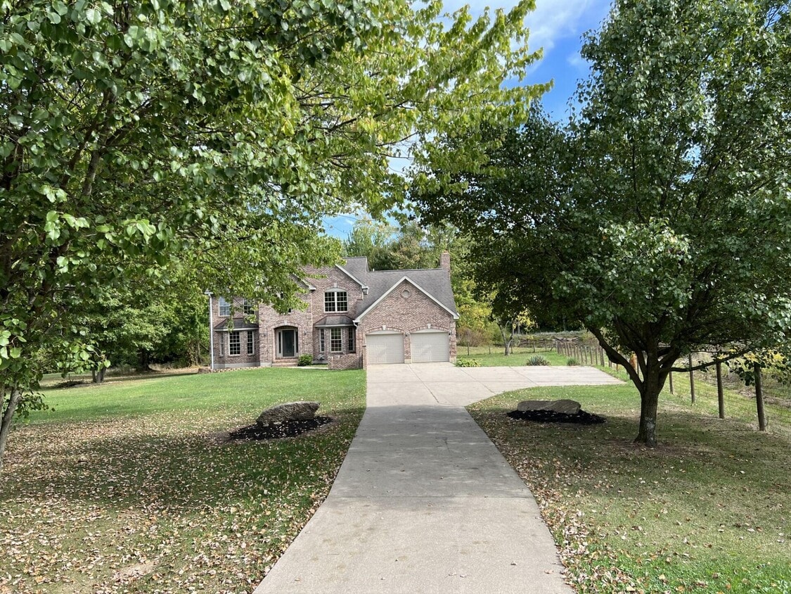 1713 Conner Rd, Hebron, KY 41048 House Rental in Hebron, KY