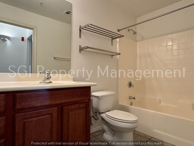 Foto del edificio - Great Phoenix Condo for Rent!