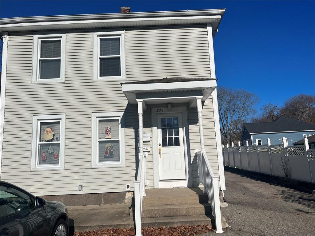 27 Pierce St Unit 2, Westerly, RI 02891 Room for Rent in Westerly, RI