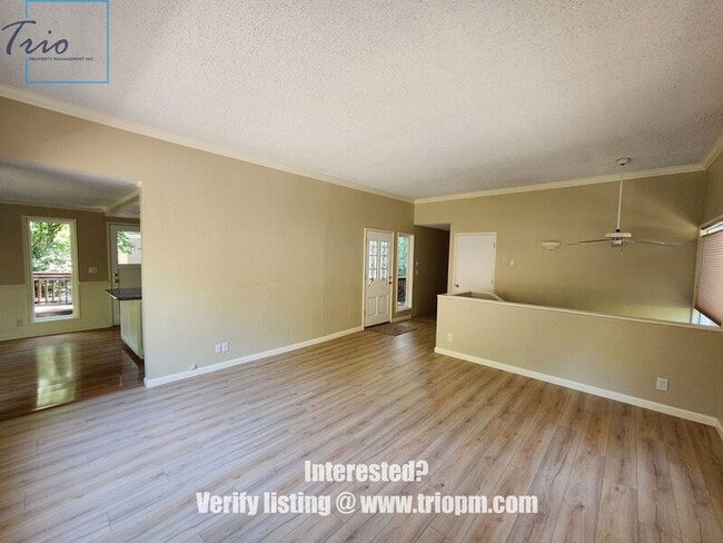 Building Photo - 4881 Mahalo Dr