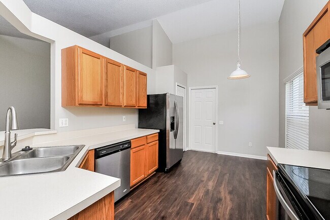 Building Photo - 10532 Walker Vista Dr