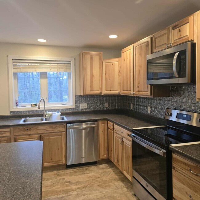 Foto del edificio - 315 Old Concord Turnpike