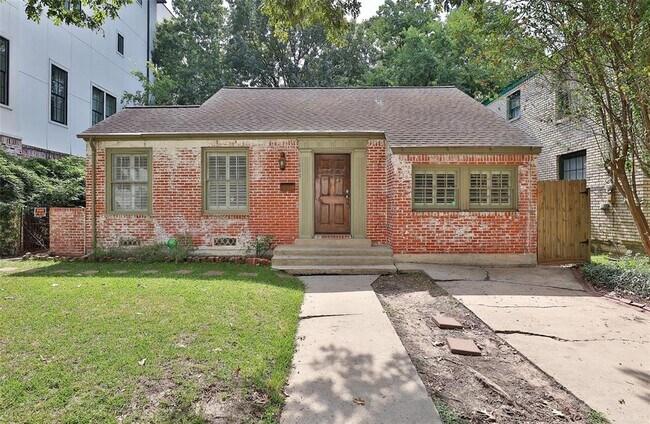 Building Photo - 1845 Sul Ross St