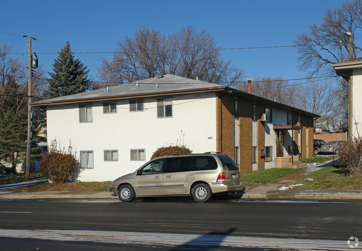 Foto principal - 539 40th Ave NE