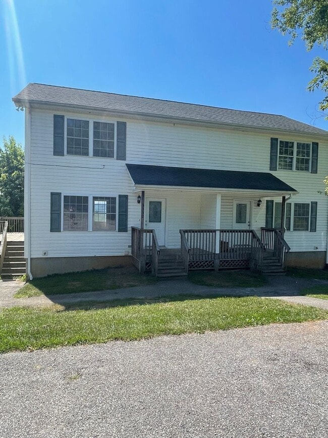 Building Photo - 3332 Yellow Sulphur Rd