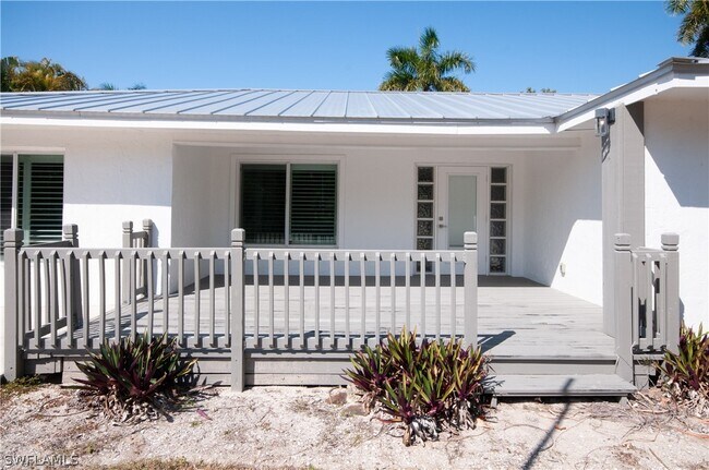 Foto del edificio - 54 Liberty Ln