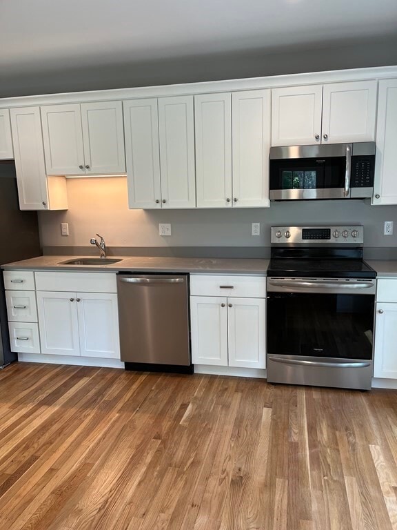 Building Photo - 284 Main St