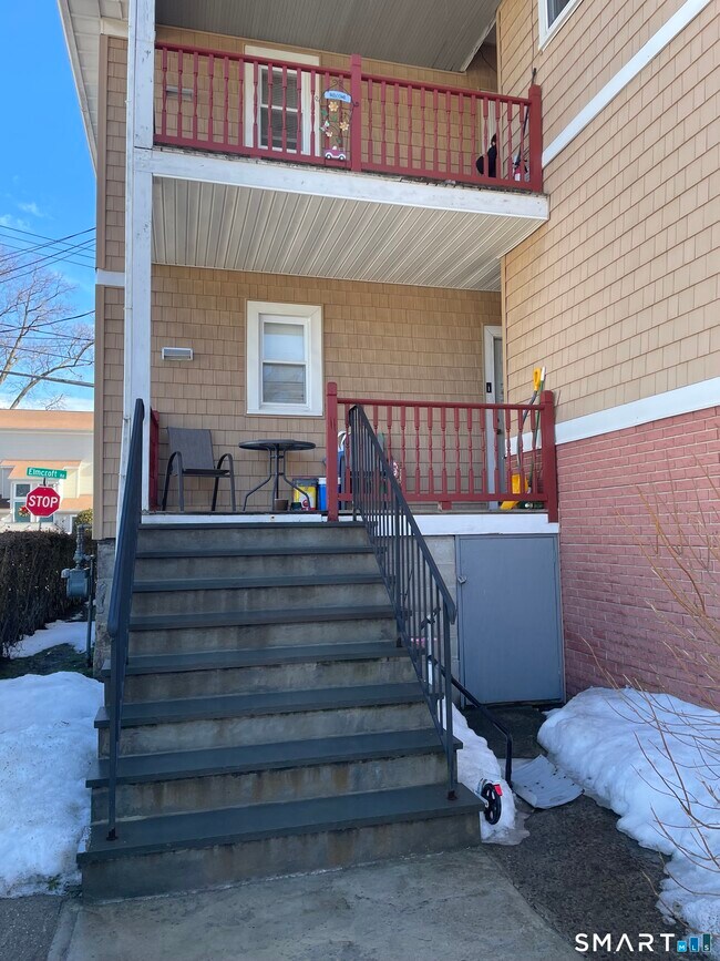 Building Photo - 41 Elmcroft Rd