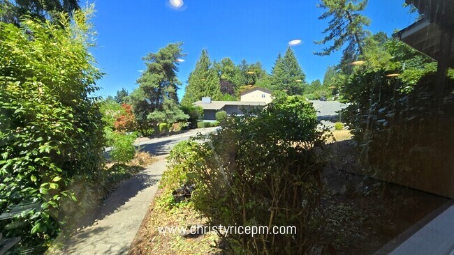 Foto del edificio - 13709 SE 23rd St