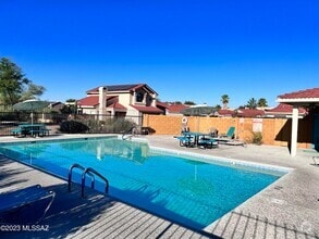 Building Photo - 10407 N Fair Desert Dr