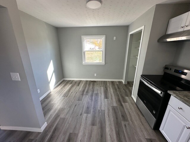 3212 Shaffer Rd Atwater, OH 44201 – photo 1 of 10