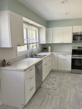 Building Photo - 5290 Clark Rd