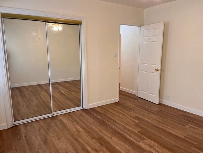 Master bedroom - 16739 Crenshaw Blvd