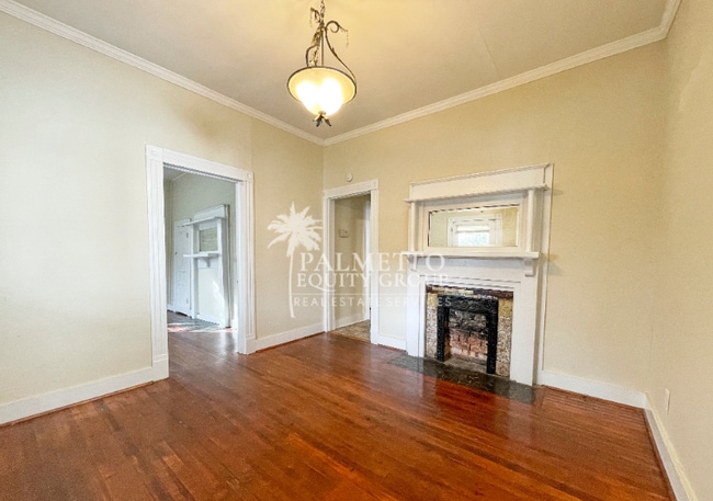 Building Photo - 1110 Lexington Ave