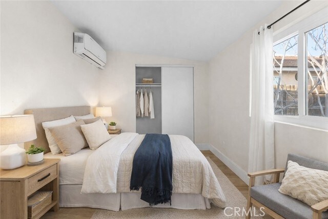 Foto del edificio - 906 N Allen St