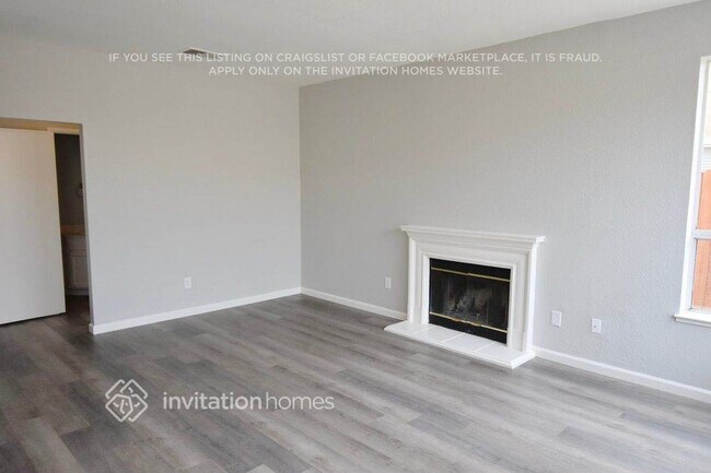 Foto del edificio - 1368 Northwood Dr