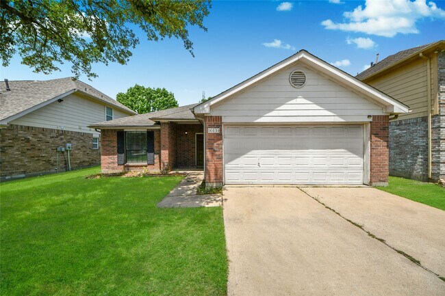 Foto del edificio - 16134 Coleburn Dr