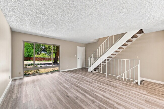 Building Photo - $2,440.95, 2 Beds - 3 Bath, Single Family Home in Littleton with Brand New Appliances!