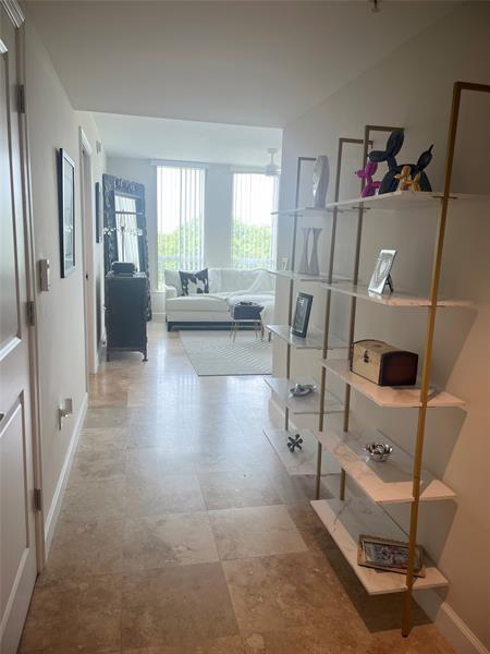Building Photo - 600 W Las Olas Blvd