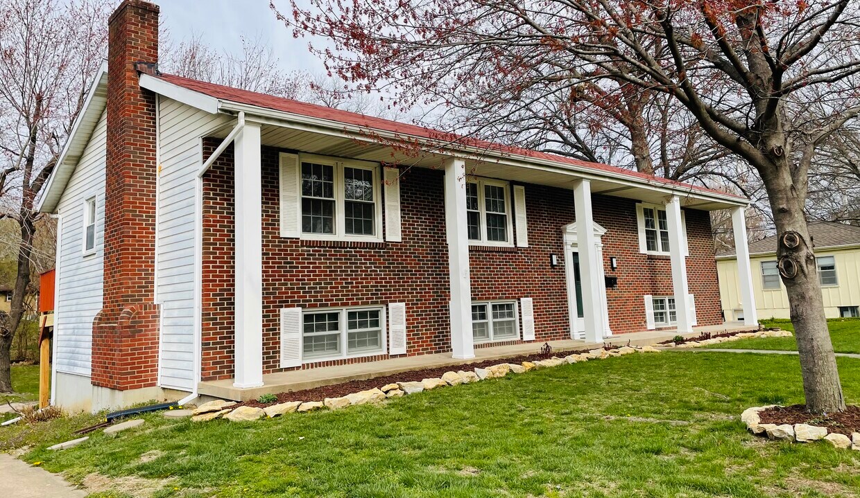 5918 Goddard St, Shawnee, KS 66203 House Rental in Shawnee, KS