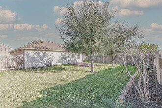 Building Photo - 8203 Nagy Hill St