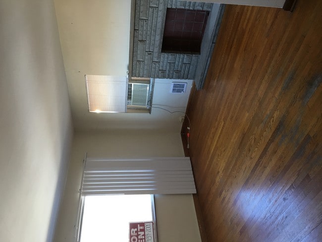 Building Photo - 1239 9th Street