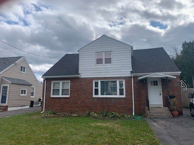 Foto del edificio - 416 Cadillac St