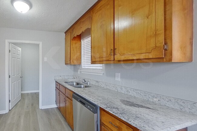 Foto del edificio - 250 Deer Pkwy