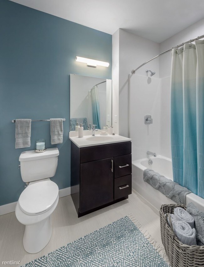 Foto del edificio - 2 br, 2 bath  - 10 Commercial St Unit 207