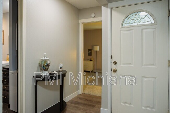 Foto del edificio - 18101 Stoneridge St